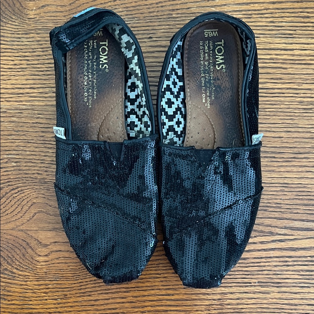 TOMS Women's Glittering Black Flats